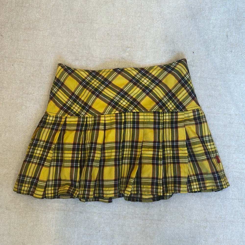Plaid mini skirt